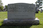 Arrire du monument funraire des Donnelly, cimetire catholique St. Patrick, Biddulph, 2005
